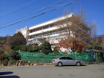 Jongno Public Library, Seoul