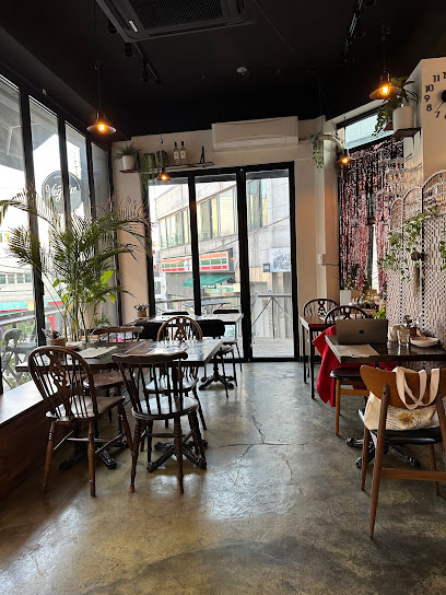 Vegetus, Seoul