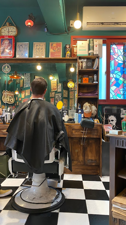 MOON SHINE BARBER SHOP, Seoul