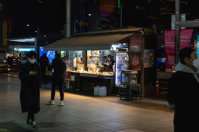 DDP Youth Runway Market, Seoul