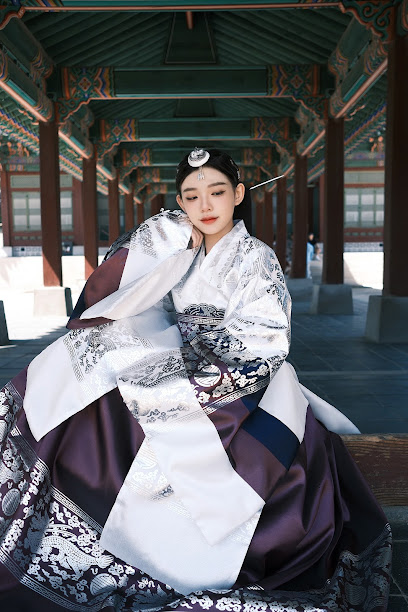 3355 HANBOK - Gyeongbokgung Palace Store, Seoul