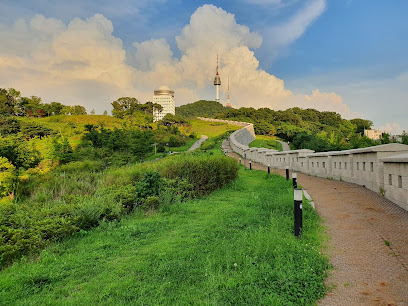 Namsan Mountain Park, Seoul