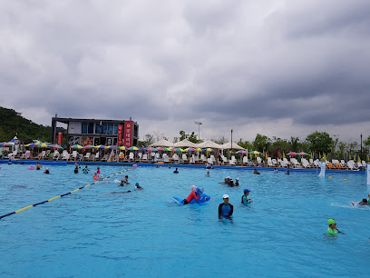 SUPIA Yeouido Outdoor Swimming Pool, Seoul