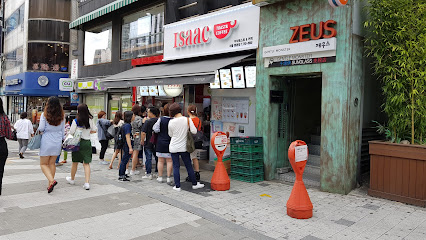 Isaac Toast & Coffee Myeongdong, Seoul