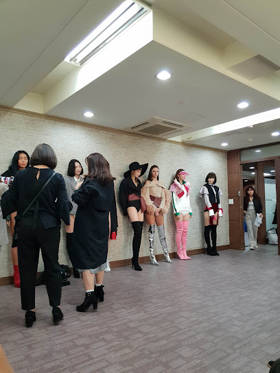 Model Directors, Seoul