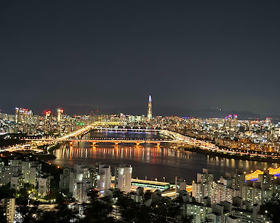 Maebong Mountain Park, Seoul