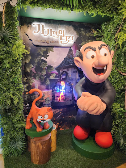 The Smurfs Magic Forest Hongdae, Seoul