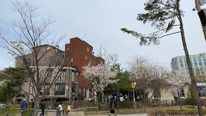 crescent421, Seoul