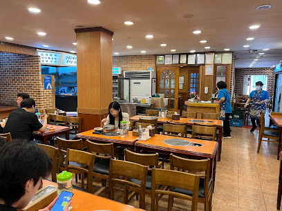Jinju Hoegwan, Seoul