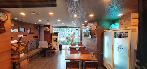 Kyochon Chicken Sungin Branch, Seoul