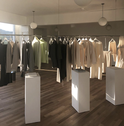 SHOP AMOMENTO, Seoul