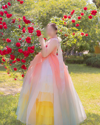 모아한복 MOA Hanbok, Seoul