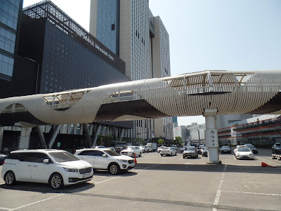 Yongsan Electronics Market, Seoul
