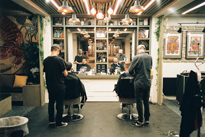 Blackmarket Barbershop / Cafe, Seoul