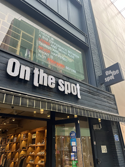 On the spot Myeongdong, Seoul