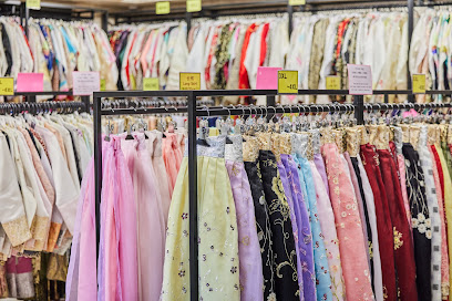 Seohwa Hanbok, Seoul