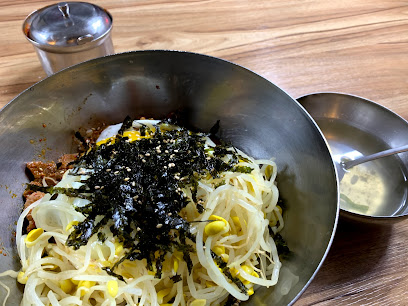 Kokkiri Cold Noodle, Seoul