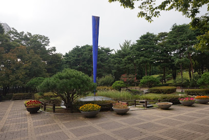 Hyochang Park, Seoul