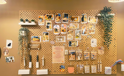 Sinchon CAT CAFE Cat’s Loft