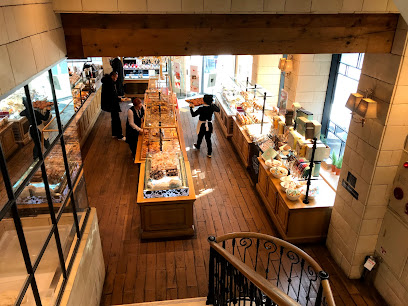Paris Croissant Banpo Seorae
